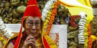 Dalai Lama compie 90 anni, dagli Usa all’India gli auguri al leader spirituale tibetano