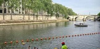 Francia, da oggi è possibile tuffarsi nella Senna a Parigi
