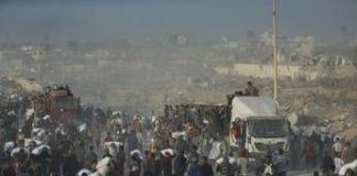 Gaza, da oggi pause umanitarie e corridoi per aiuti. Idf: “Carestia? Propaganda di Hamas”