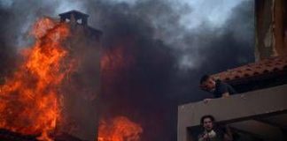 Grecia, ancora incendi ed evacuazioni: situazione critica a Eubea, Kythira e Creta