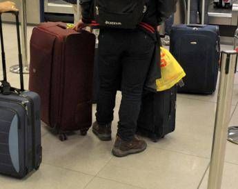 Oro e gioielli all’aeroporto, sequestro da 2 milioni a Manchester