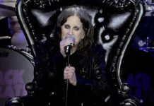 Addio a Ozzy Osbourne: l’icona del metal si è spenta a 76 anni Ozzy Osbourne durante l'ultima esibizione live a Birmingham di appena due settimane fa