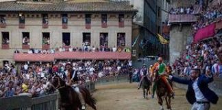 Palio di Siena oggi 2 luglio, contrade al via e come vederlo in tv