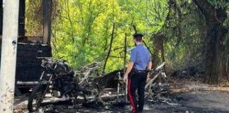 Roma, a fuoco un altro chiosco: bruciato lo ‘Sponda Montesacro’