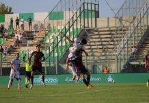 Monopoli-Cosenza 1-0. Lupi già eliminati dalla Coppa Italia di Serie C Una fase di Monopoli-Cosenza (foto pagina Facebook S.S. Monopoli 1966)