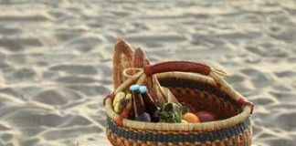 Estate e rischi pranzi in spiaggia, i consigli ‘salva vacanza’
