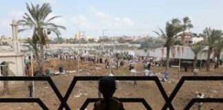 Gaza, al-Jazeera: 19 morti in raid di Israele, 17 erano sfollati in tendopoli di Khan Yunis
