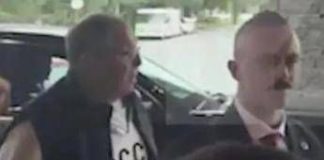 Incontro Trump-Putin, lo show di Lavrov con felpa dell’Urss