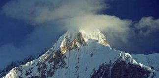 Kirghizistan, tragedia sul Pik Pobeda: “Morto alpinista italiano”