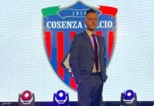 Il Cosenza perde tutti i pezzi: dice basta anche lo storico speaker Piero Tucci Piero Tucci lascia il Cosenza Calcio
