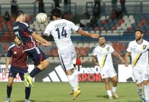 Cosenza-Giugliano 4-1, il tabellino del match Cannavò dà il via alla goleada del Cosenza (foto Francesco Farina)