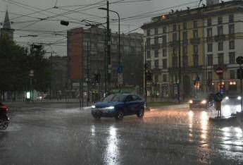 Con l’Equinozio arriva il cambio di stagione, dal caldo record al maltempo: le previsioni meteo