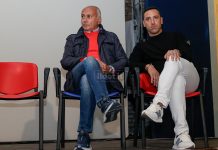 Sindaco Caruso: “Consiglio comunale per rivisitare la convenzione con la società per lo stadio” Franz Caruso all'assemblea con l'imprenditore Alfredo Citrigno (foto Francesco Farina)
