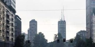 Scontri al corteo a Milano, cinque arresti: due sono minorenni