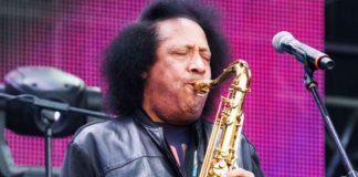 Addio a James Senese, il sassofonista aveva 80 anni