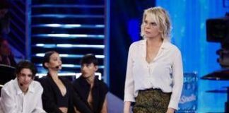 ‘Amici’, Gigi D’Alessio e Achille Lauro gli ospiti oggi domenica 12 ottobre di Maria De Filippi