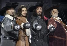 Festival d’Autunno, l’epopea di Dumas rivive con “I Tre Moschettieri – Opera Pop” Festival d'Autunno, l'epopea di Dumas rivive con I Tre Moschettieri - Opera Pop