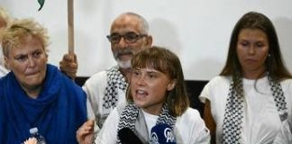 Flotilla, altri 161 attivisti espulsi da Israele. Media: “Netanyahu ordinò attacchi, droni da sottomarino”