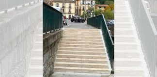 Cosenza, ripristinata la scalinata di Piazza Tommaso Campanella La scalinata ripristinata di Piazza Campanella Cosenza