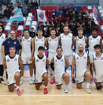 La Pirossigeno Cosenza Basket si impone 103-71 sulla CCB Academy Pirossigeno Cosenza Basket