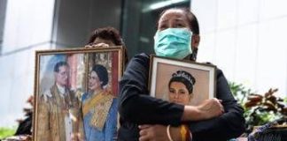 Thailandia, morta a 93 anni la regina madre Sirikit