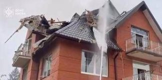 Ucraina, attacchi russi su Kiev e altre città: sei morti. Trump-Putin, nessun vertice per ora