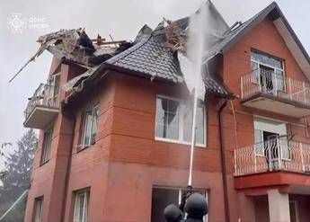 Ucraina, attacchi russi su Kiev e altre città: sei morti. Trump-Putin, nessun vertice per ora