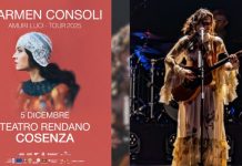 Carmen Consoli al ‘Rendano’ di Cosenza con “Amuri Luci” Carmen Consoli al Teatro Alfonso Rendano di Cosenza con Amuri Luci (FOTO DI ANDREA GRIGNANI)