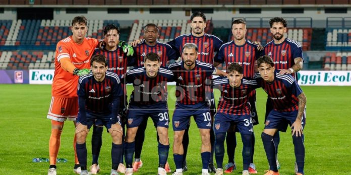 Cosenza-Casarano (foto Farina)