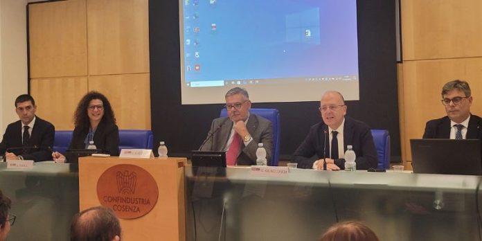 Formedil Cosenza, L'Accesso al Cantiere del Professionista nel Nuovo Quadro Normativo