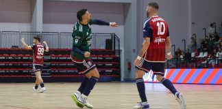 Futsal, Serie A: ostacolo Fortitudo Pomezia per la Pirossigeno Cosenza Marcelinho esulta dopo la remuntada pazzesca col Napoli (foto Michele De Marco)