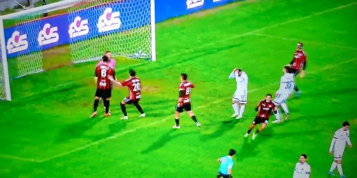 Partita stregata, Garritano sbaglia due rigori. Foggia batte Cosenza 2-1 al 100'