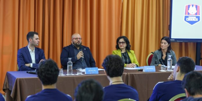 tavolo dei relatori