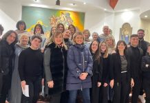 Concerto di Natale gospel a Castrolibero, serata simbolica tra fede e tradizione