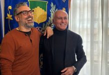 Cosenza si prepara ad accogliere il suo Brunori per la Notte di Capodanno Cosenza si prepara ad accogliere il suo Brunori per la Notte di Capodanno