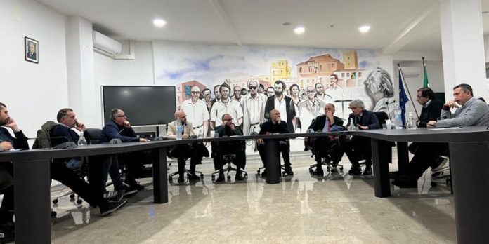 Costa Tirrenica Cosentina , vertice tra Sindaci a Diamante