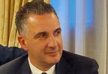 Aggredito Orlandino Greco con un pugno in faccia