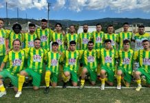 Luzzese-Roggiano 3-4, battaglia senza esclusione di colpi: ai biancoblù non basta il cuore