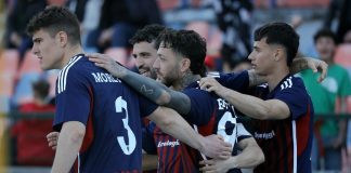 Cosenza-Sorrento 3-2, partita pirotecnica al “Marulla” Doppietta dagli undici metri per Emmausso in Cosenza-Sorrento (foto Francesco Farina)