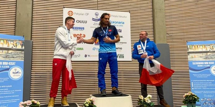 Egor Tropeano sul podio Egor Tropeano sul podio