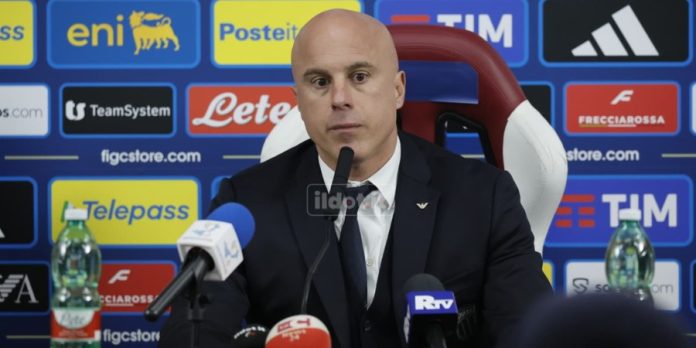 Il ct delle azzurre Andrea Soncin (foto Francesco Farina)