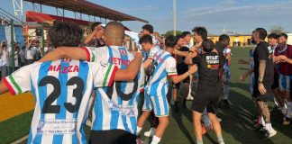 In foto la Digiesse PraiaTortora in festa