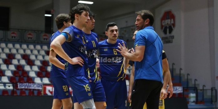 John Serpa, coach della Pallavolo Milani Rende (foto Michele De Marco)