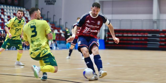 Marchio, mvp con una doppietta (foto Michele De Marco)