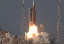 Artemis II è partita. Quattro astronauti in volo verso la Luna Artemis II, Il decollo del razzo Space Launch System