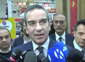 Vinitaly, Roberto Occhiuto: “Vogliamo raccontare una Calabria piena di potenzialità” Roberto Occhiuto Vinitaly