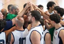 Basket: la Pirossigeno Cosenza espugna Reggio Calabria e va in finale playoff Basket la Pirossigeno Cosenza espugna Reggio Calabria e va in finale playoff