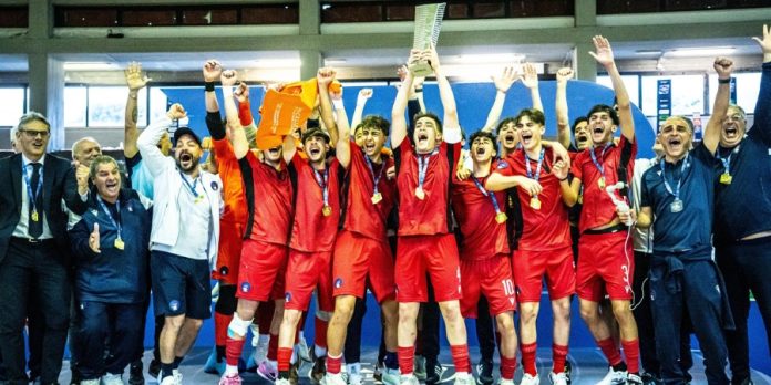 Calabria sul tetto d’Italia trionfo Under 19 al Torneo delle Regioni di calcio a 5