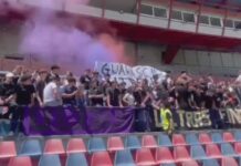 Partita del cuore al “Marulla”, studente ferito dopo la comparsa di uno striscione contro Guarascio Partita del cuore al Marulla, studente ferito dopo la comparsa di uno striscione contro Guarascio