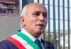 Vicinanza del sindaco Franz Caruso al giovane studente rimasto ferito allo stadio Sindaco Caruso vicino allo studente ferito al Marulla